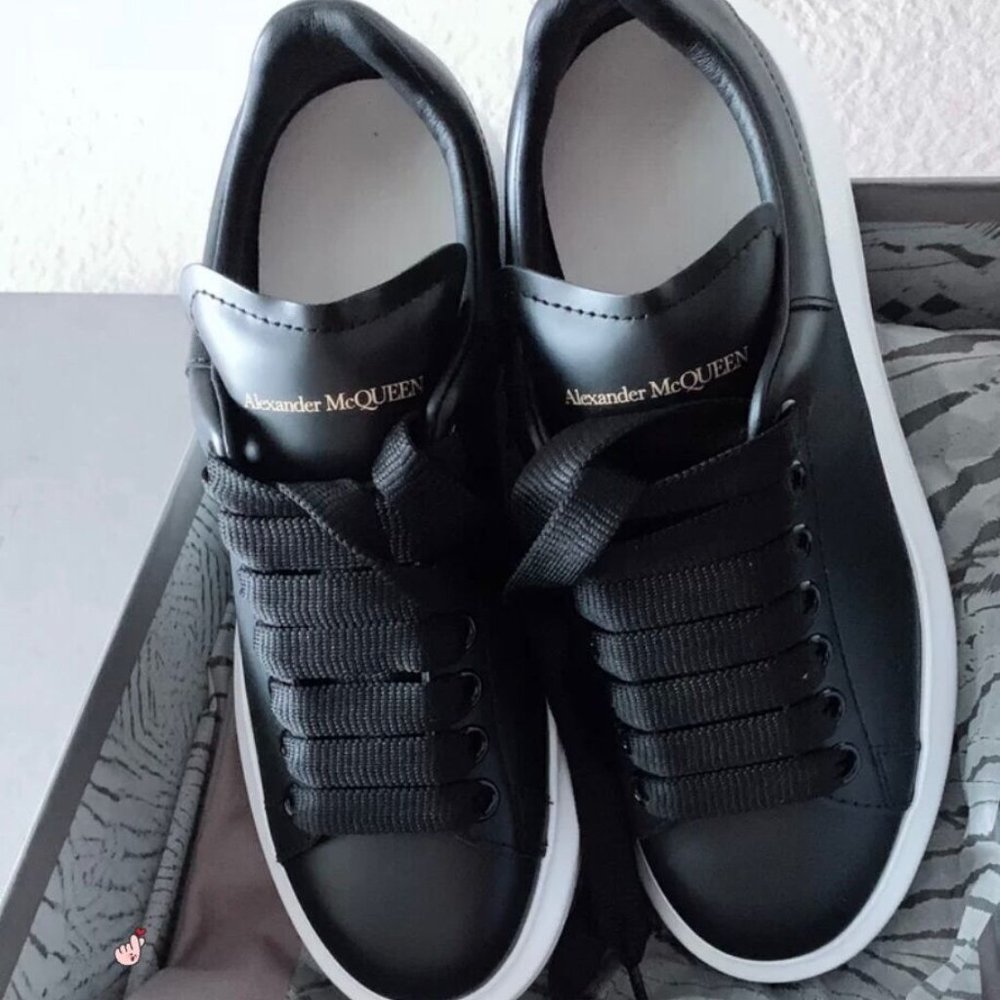 Alexander McQueen polish black with white outsole